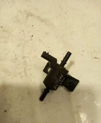 Renault Fluence Valve vacuum 208859042R