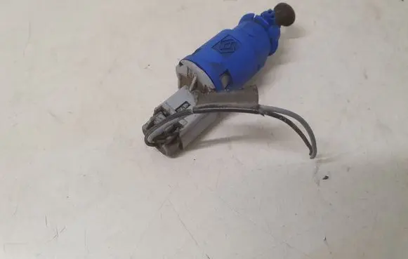Clutch pedal sensor