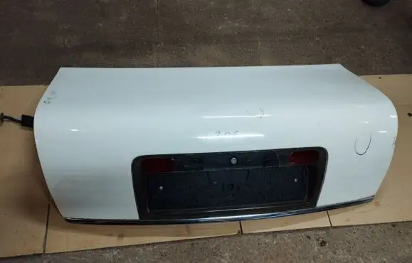 Audi A6 S6 C5 4B Tailgate/trunk/boot lid