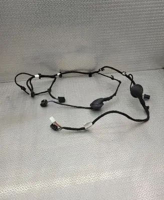 Mercedes-Benz V Class W447 Front door wiring loom A4475404926
