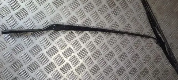 BMW X5 E53 Front wiper blade arm 7075612PS