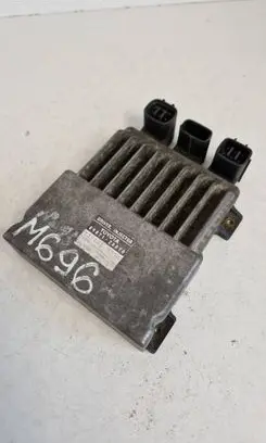 Toyota Avensis T250 Fuel injection control unit/module 8987120070 89871120070 1310001371