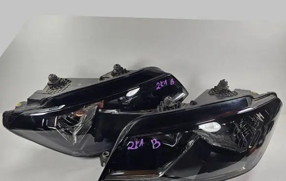 Volkswagen Caddy Headlights/headlamps set 2K1941015B