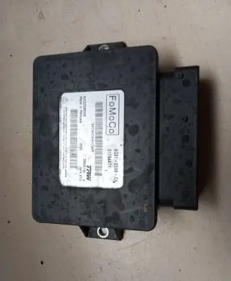 Volvo XC60 Hand brake control module 31264471