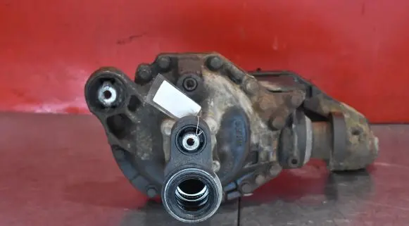 Land Rover Discovery 3 - LR3 Front differential 5H22-3017-GA