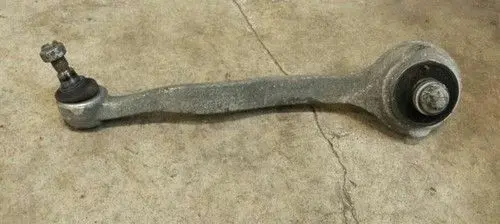Mercedes-Benz C W204 Front lower control arm/wishbone A2043306711