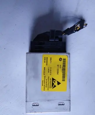 BMW 5 E60 E61 Central console control unit 9113064 80049003