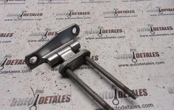Lexus LS 430 Rear door upper hinge