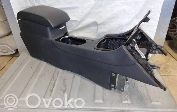 Ford Mondeo MK IV Center console 