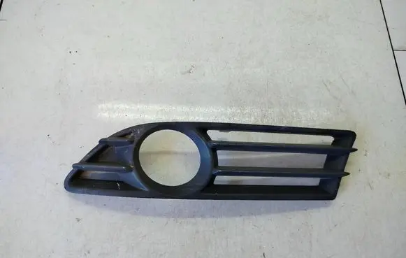 Volvo S60 Front fog light trim/grill 30678049