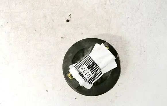 Audi Q3 8U Oil filler cap 06c103485