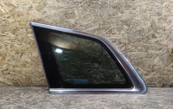Mazda CX-9 Rear side window 43R005844
