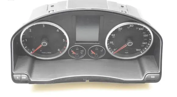 Speedometer (instrument cluster)