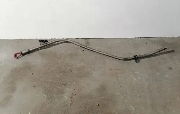 Mercedes-Benz E W212 Oil level dip stick A6510666Q01