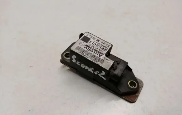 Renault Scenic I Airbag deployment crash/impact sensor 7700437301B 550759800 K3T0E23JX47