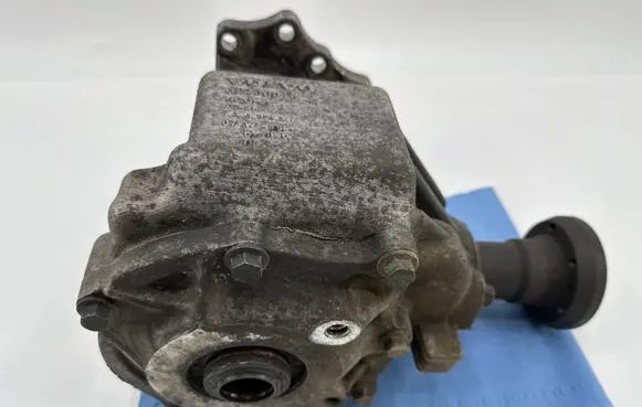 Volvo XC90 Gearbox transfer box case 30700016