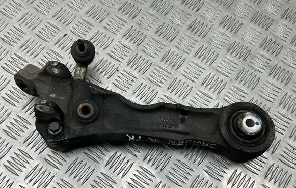 Front lower control arm/wishbone