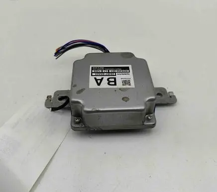 Mercedes-Benz X-class W470 Suspension control unit/module 284E75XA0A