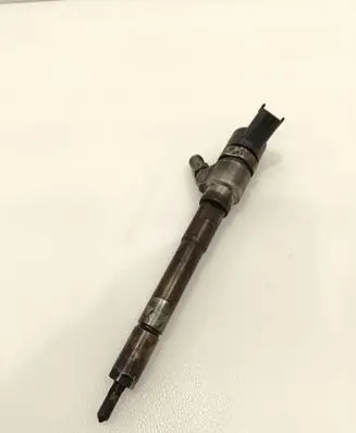 KIA Sportage Fuel injector 3380027400