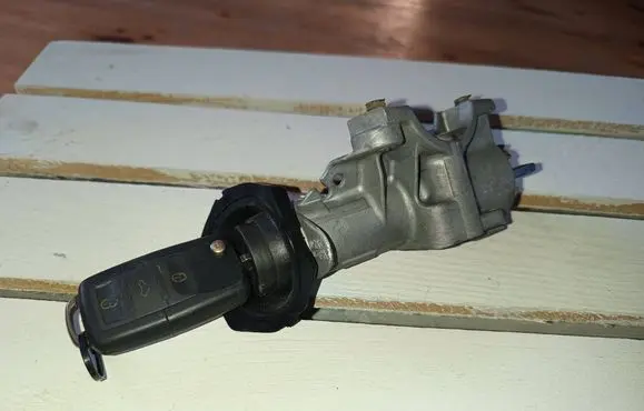Audi A3 S3 8P Ignition lock 4B0905851C