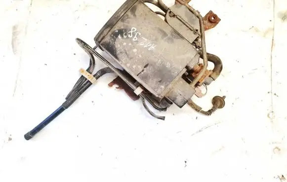 Active carbon filter fuel vapour canister