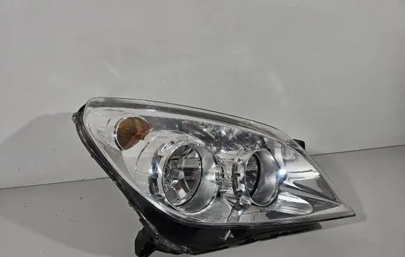 Opel Astra H Headlight/headlamp 122713022026
