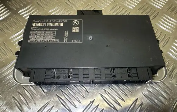 BMW 5 F10 F11 Light module LCM 9383695