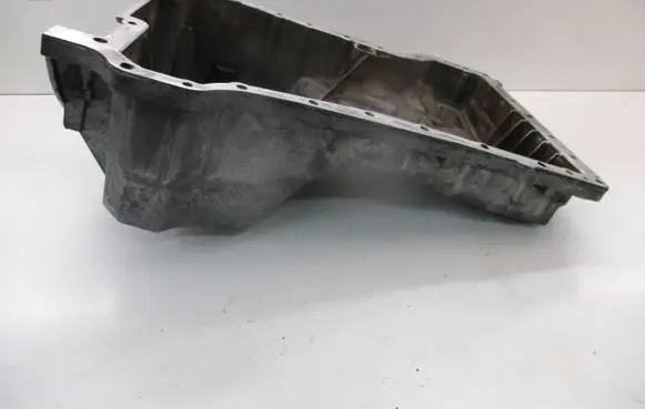 Mercedes-Benz C W204 Oil sump A2710141602 A0011530532 271820