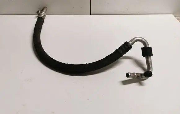 Audi A5 8T 8F Air conditioning (A/C) pipe/hose 8K0260707