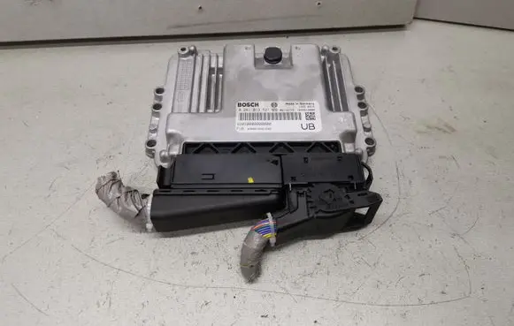 Honda FR-V Engine control unit/module 0281013521 37825RH2G01C1 4079182260