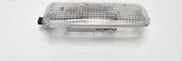 Audi A6 S6 C5 4B Other interior light 8L0947105A