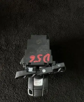 BMW 3 E90 E91 Ignition lock 6954719 10862510