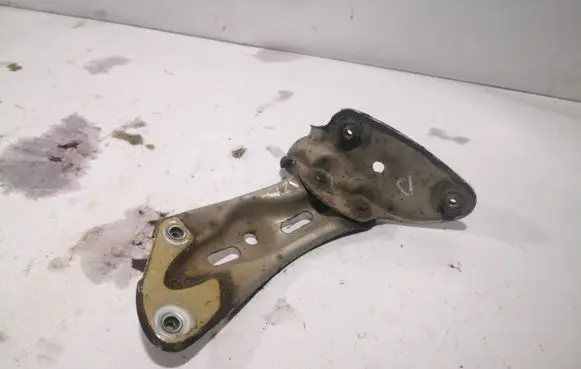 Skoda Octavia Mk2 (1Z) Fender mounting bracket 1Z0810680