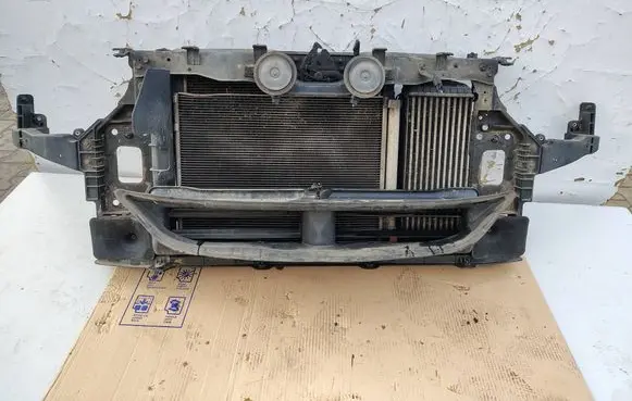 Hyundai i40 Radiator support slam panel