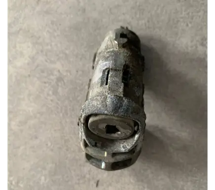 Renault Master III Front door lock (next to the handle) 502846