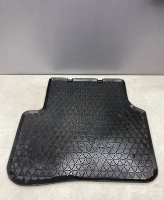 Volkswagen PASSAT B6 Rear floor mat 3C0061511