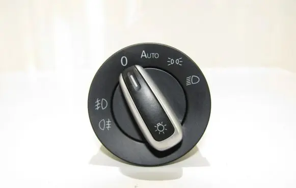Volkswagen Scirocco Light switch 3C8941431N