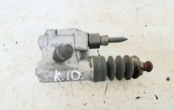 Clutch slave cylinder