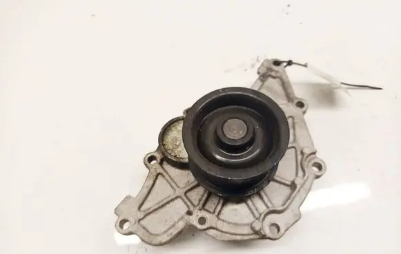 Audi A6 S6 C5 4B Water pump 