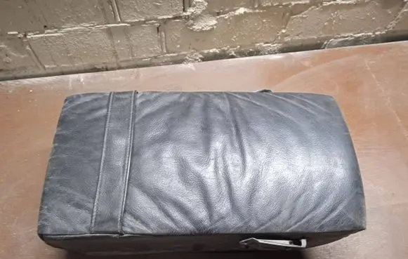 BMW 5 E39 Rear seat armrest 52208220063