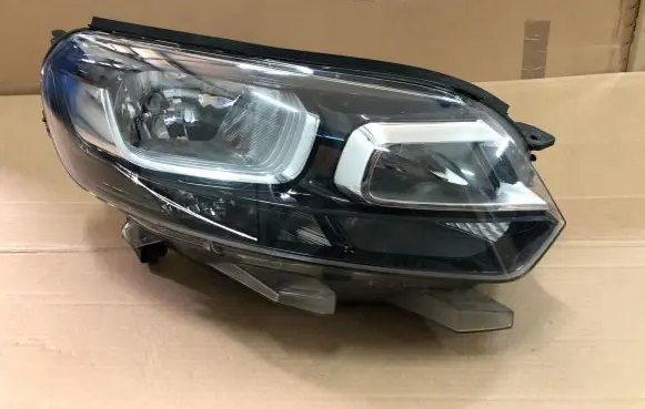 Citroen C3 Headlight/headlamp