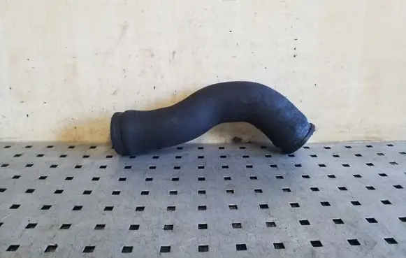 Audi A6 S6 C4 4A Intercooler hose/pipe 4A0145746E