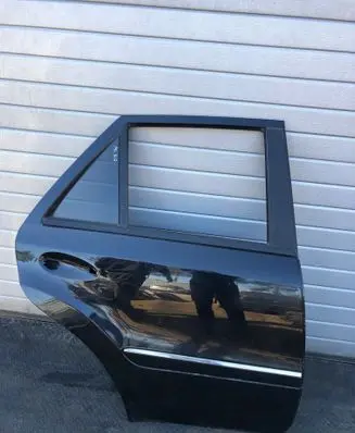 Mercedes-Benz ML W164 Rear door 