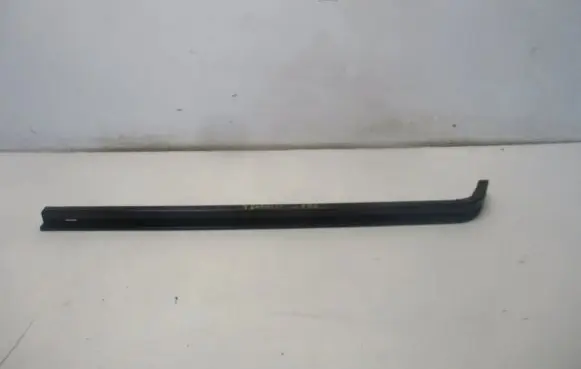 Opel Vivaro Front door