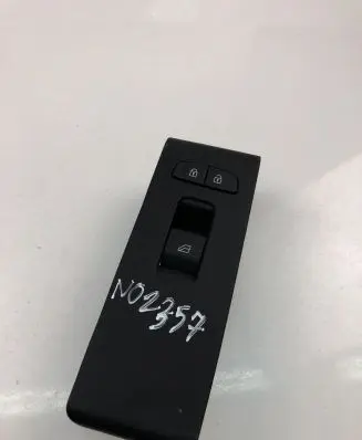 Volvo XC40 Electric window control switch 31456060