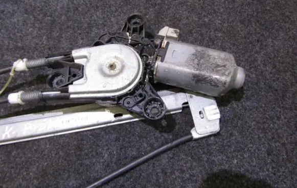 Fiat Ulysse Rear door window regulator motor