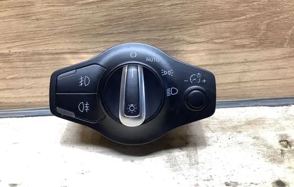 Audi A4 S4 B8 8K Light switch 8K0941531AS