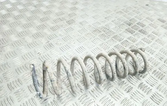 Audi A4 S4 B5 8D Rear coil spring