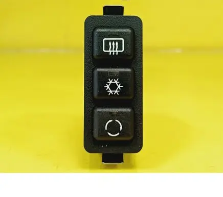 BMW 3 E36 Air conditioning (A/C) switch 8371020 61.31-8371020