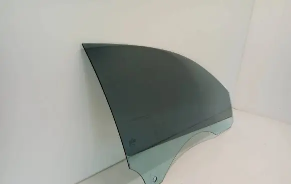 Mercedes-Benz CLK A209 C209 Front door window/glass (coupe) 43R001026 E000232 DOT27AS2M65100